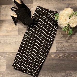 Ann Taylor LOFT floral eyelet skirt